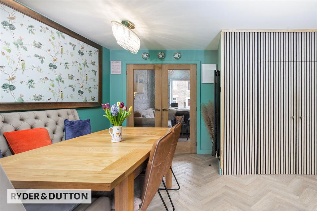 Kitchen/Dining Room