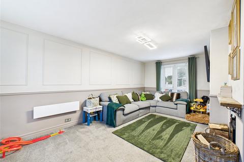2 bedroom house for sale, Windsor Road, West Mersea, Colchester, Essex, CO5