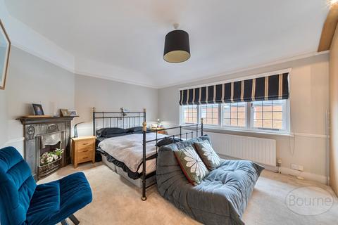 3 bedroom semi-detached house for sale, Hogshill Lane, Cobham, Surrey, KT11