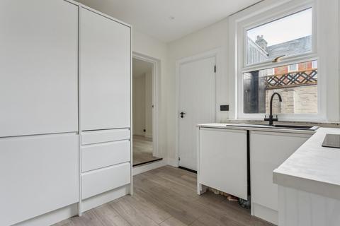1 bedroom maisonette for sale, Sandringham Road, Watford, WD24