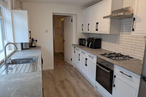 undefined, Llanelli, Long Row