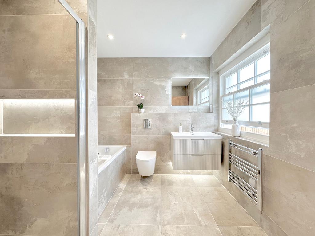 Ground Floor Bathroom