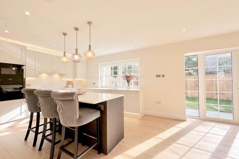 3 bedroom bungalow for sale, Rosehip Cottage, Bramble Mews,