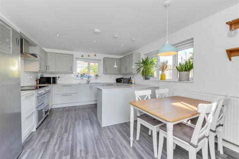 4 bedroom detached house for sale, Old School Road, Whepstead