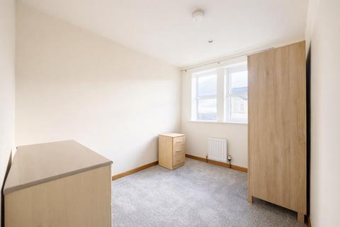 2 bedroom flat for sale, Skircoat Moor Road, Halifax