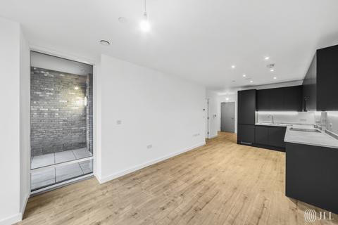 1 bedroom apartment to rent, New Kent Road, London SE17