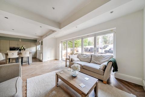 4 bedroom semi-detached house for sale, BARNET DRIVE, BROMLEY BR2