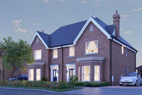4 bedroom semi-detached house for sale, Ellis Walk, Lawford Green, Manningtree