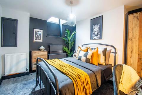 undefined, Cross Henley Road (room 1), West Yorkshire LS13