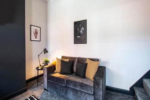 undefined, Cross Henley Road (room 2), West Yorkshire LS13