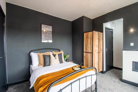 undefined, Cross Henley Road (room 3), West Yorkshire LS13