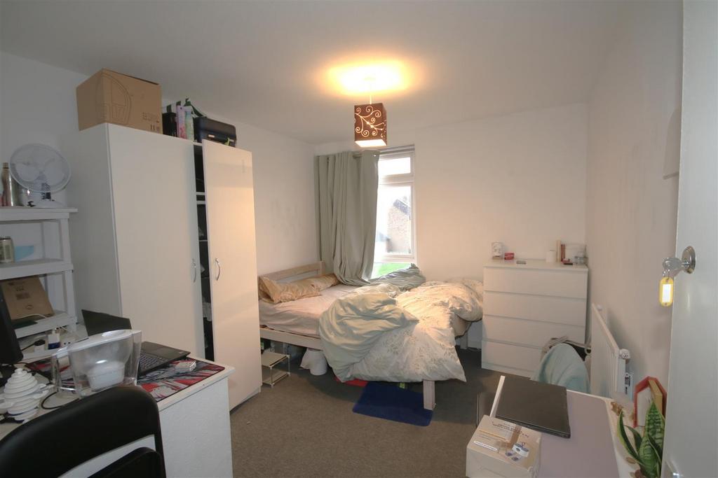 Bedroom 3.JPG