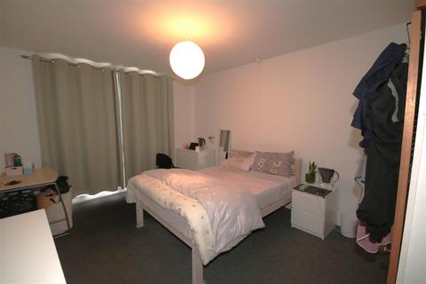 undefined, Long Acre Close (STUDENT ACCOMMODATION 2026-27)