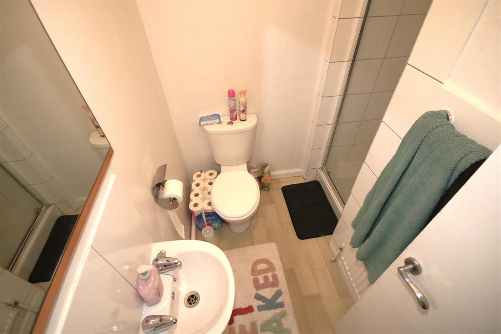 2nd Floor Shower Room.JPG