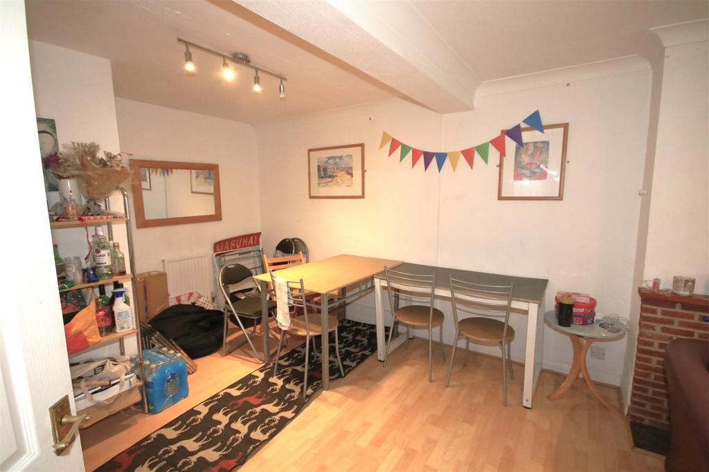 Dining Room .JPG