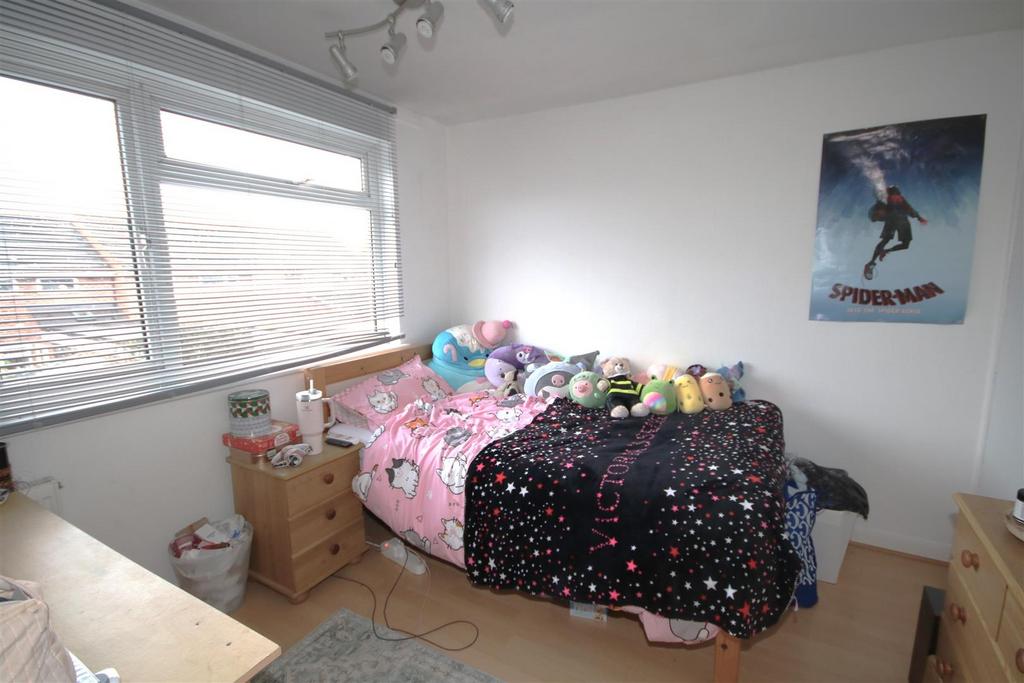 Bedroom 3.JPG