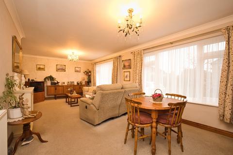 3 bedroom bungalow for sale, Botany Road, Broadstairs, Kent, CT10