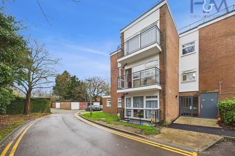 undefined, Ingleside Drive, Stevenage, Hertfordshire, SG1 4RF