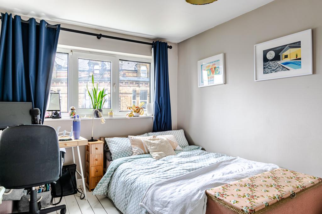 Bedroom1a