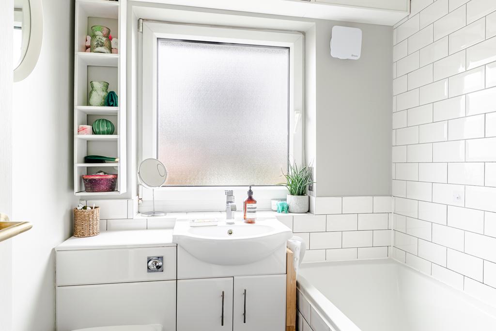 Bathroom1