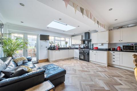 3 bedroom terraced house for sale, North Road, Portslade BN41