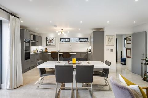 2 bedroom end of terrace house for sale, Windsor Street, Cheltenham, Gloucestershire, GL52
