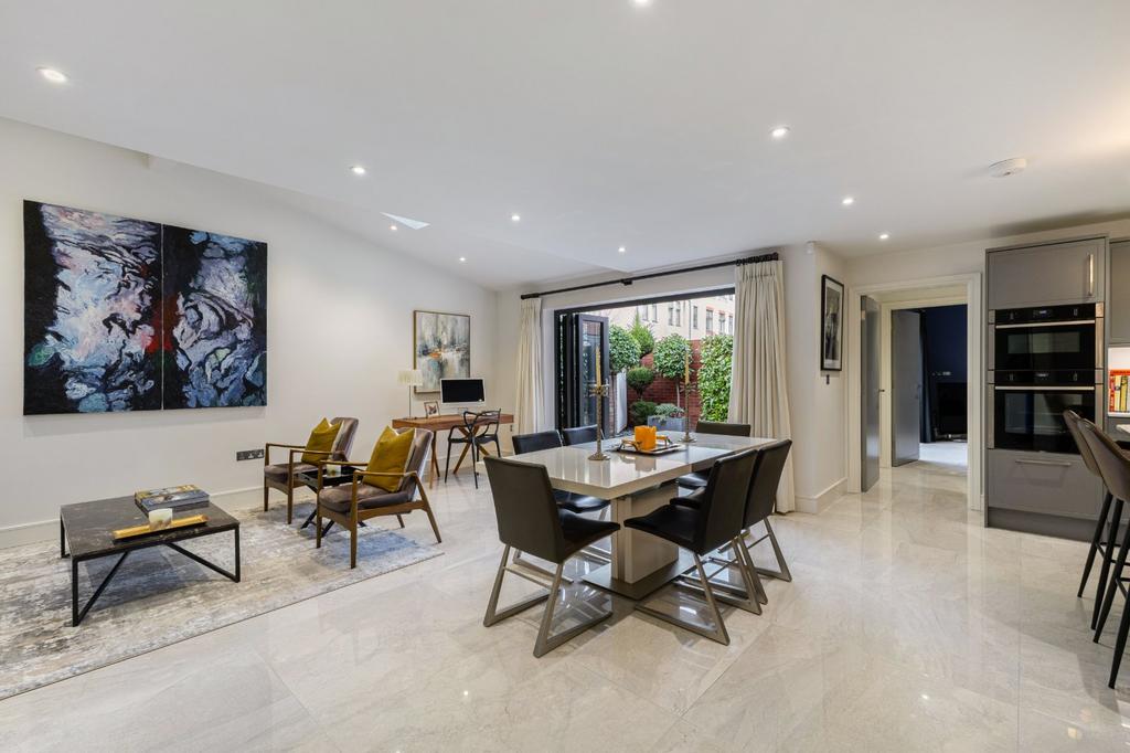 Kitchen/Living/Diner