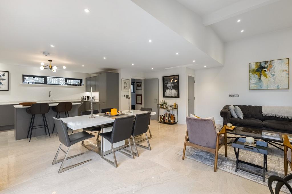 Kitchen/Living/Diner