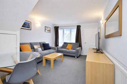 2 bedroom house for sale, Meryfield Close, Borehamwood