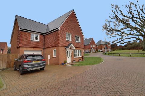 CODDINGTON GROVE, WATERLOOVILLE