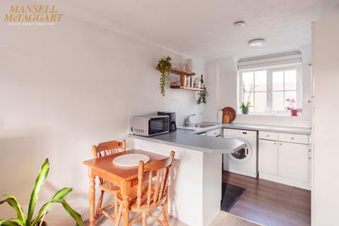 1 bedroom flat for sale, Semley Road, Semley Lodge, BN6