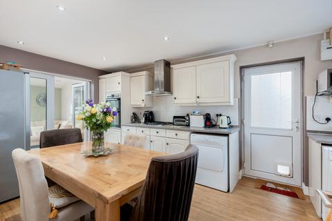 3 bedroom detached house for sale, Touchstone Road, Heathcote Warwick, Warwickshire CV34 6EE