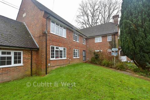 1 bedroom ground floor flat for sale, Listers, Haywards Heath RH17