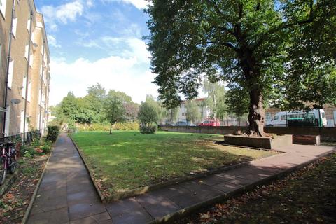 1 bedroom flat to rent, Brixton Road, London SW9
