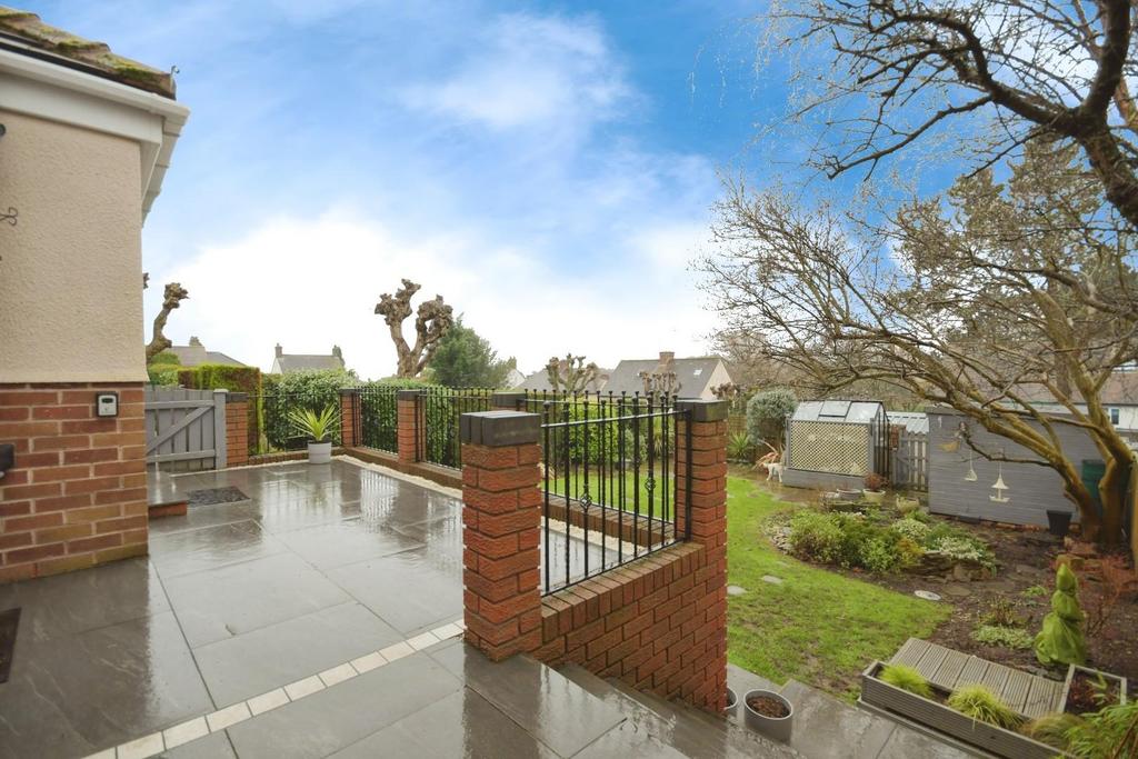 Rear patio.jpg