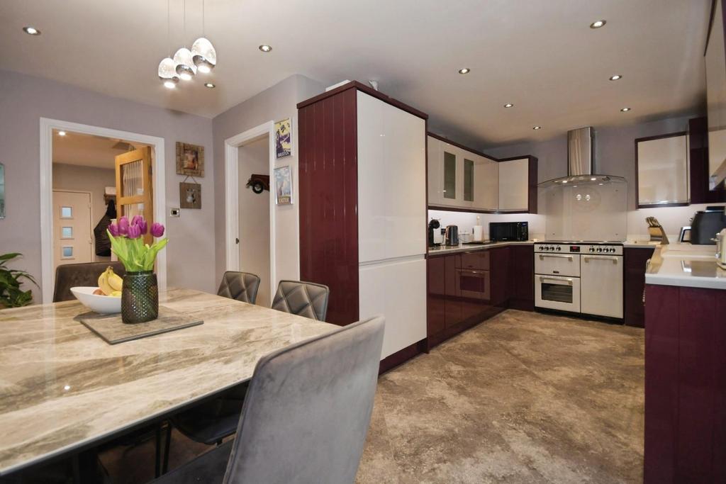 Open plan Kitchen Diner.jpg