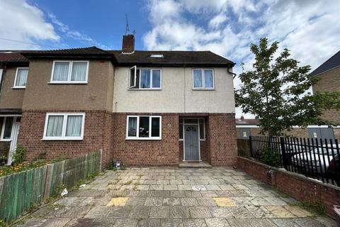 Parsonage Lane, Enfield