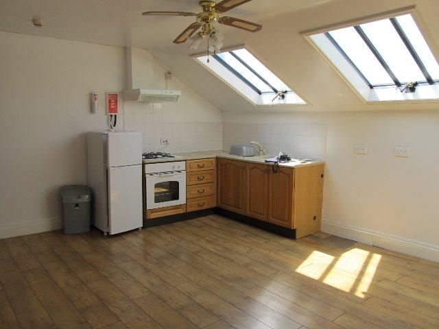 Flat7 Trinity Hokitche