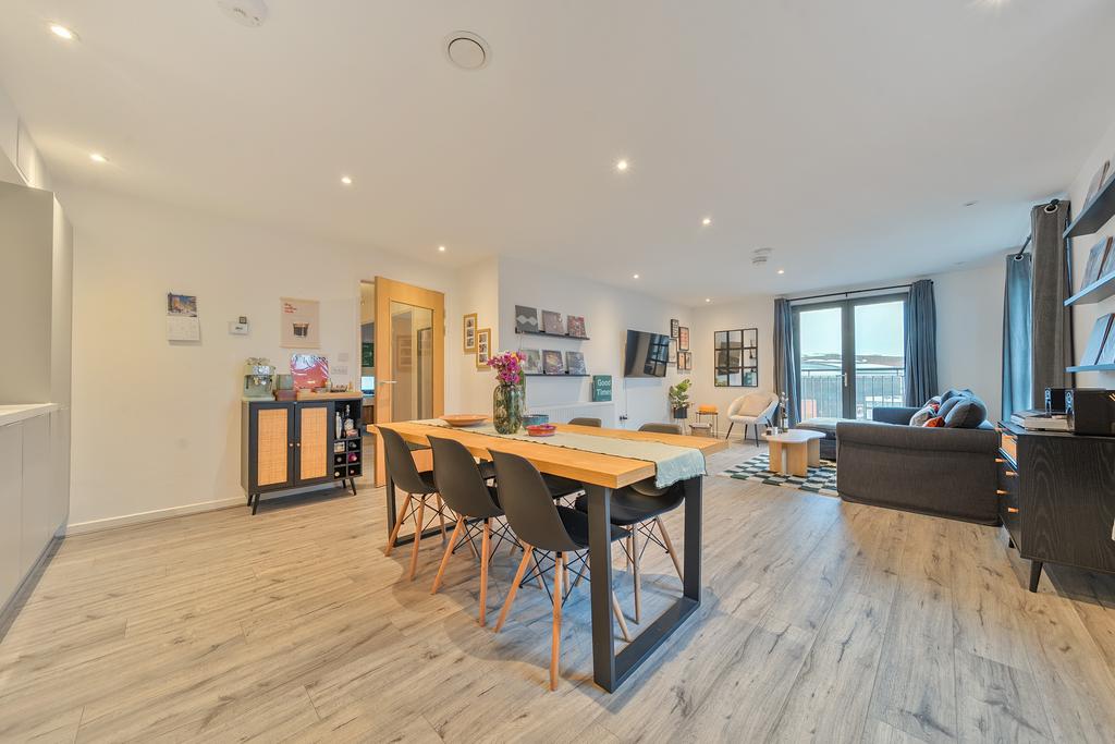 Open Plan Living / Kitchen / Dining Room