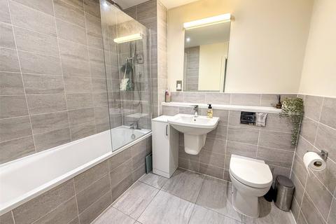 undefined, Exchange Close, Hampshire GU11