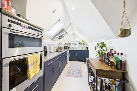 1 bedroom apartment for sale, Heath Hill Road South, Crowthorne, Berkshire, RG45