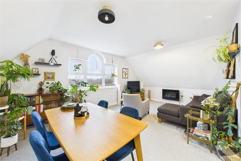 1 bedroom apartment for sale, Heath Hill Road South, Crowthorne, Berkshire, RG45