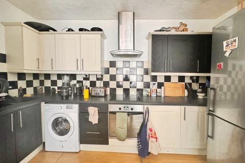 undefined, Pall Mall, Leigh-On-Sea