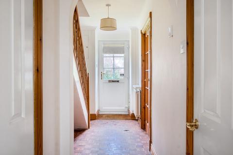 undefined, Oaklands, Haslemere, GU27