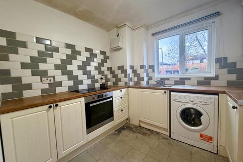 2 bedroom terraced house for sale, Wimbledon Place, Milton Keynes MK13