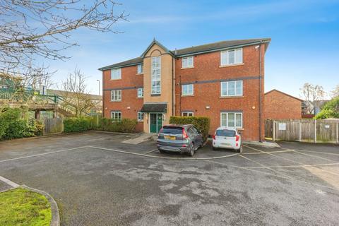 2 bedroom flat for sale - Station Road, Wilmslow SK9