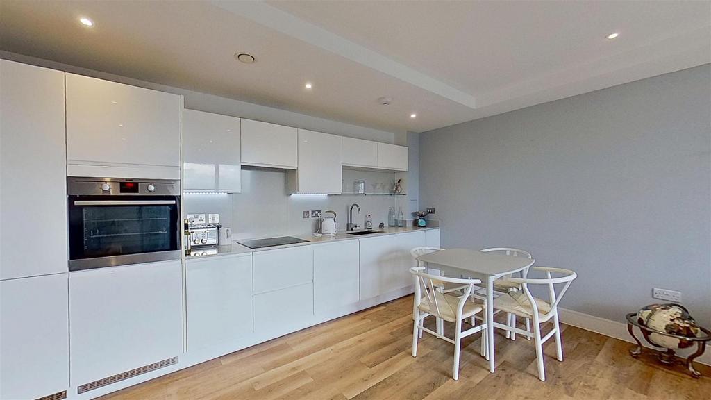 George-View-Knaresborough-Drive-SW18-01222026 1449