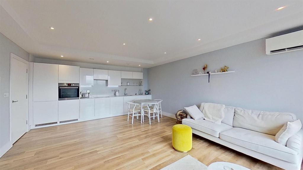 George-View-Knaresborough-Drive-SW18-01222026 1449