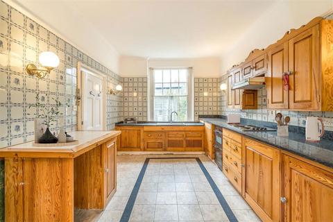 4 bedroom house for sale, Crooms Hill, London SE10