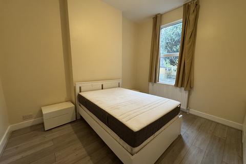 undefined, Darville Road, London N16